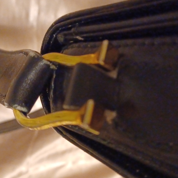 🤩🤩🤩Vintage Gucci bag. - Picture 8 of 9